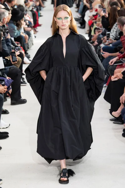 Look 4